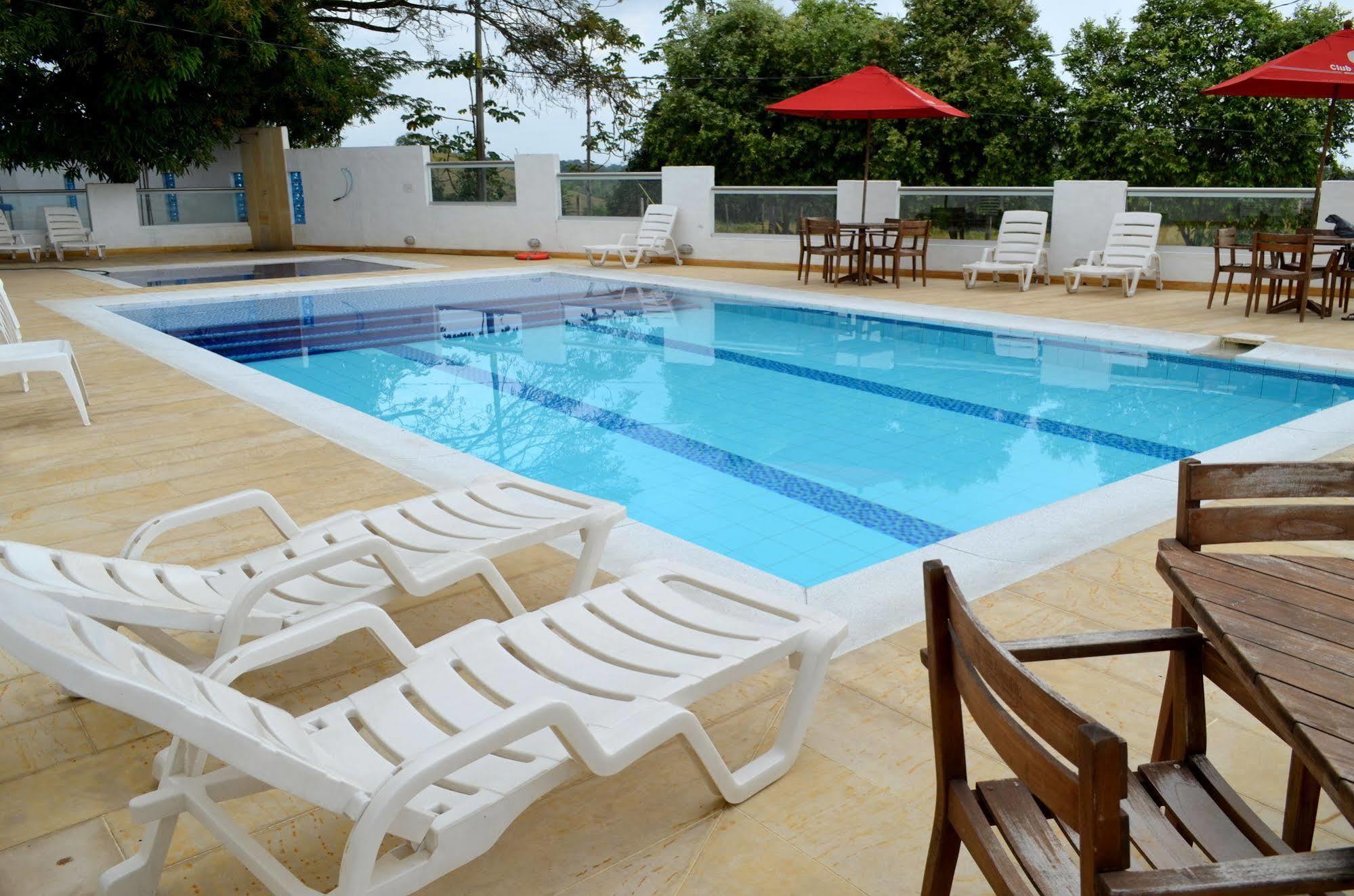 Hotel Aldea Plaza Doradal Dış mekan fotoğraf