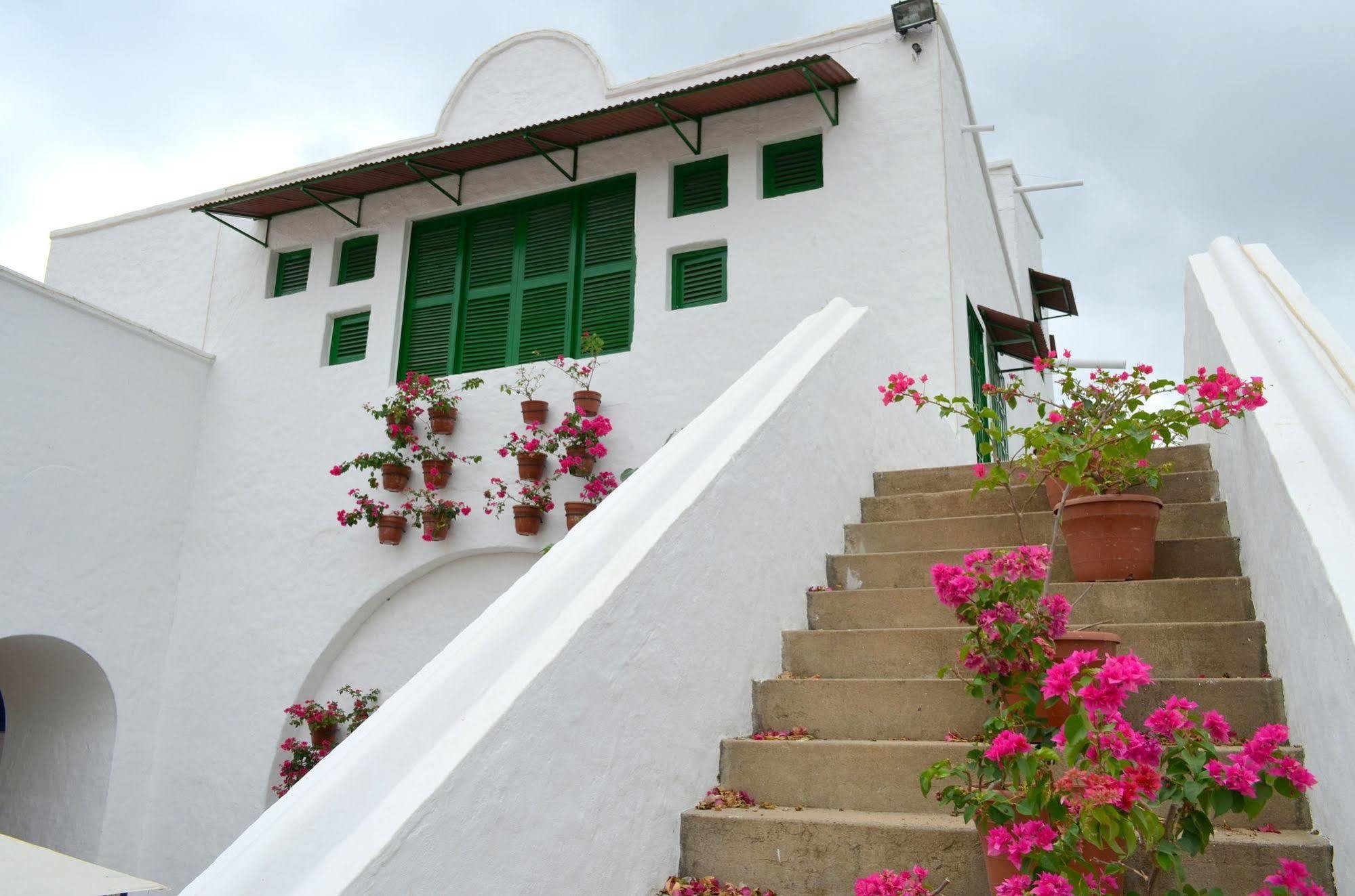 Hotel Aldea Plaza Doradal Dış mekan fotoğraf